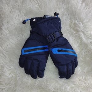 Champion men's snow gloves.
